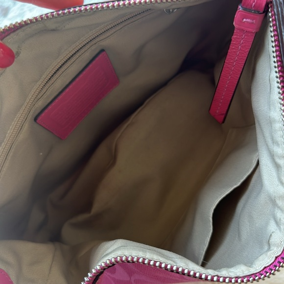 Coach pink monogram canvas small top handle - Picture 5 of 5